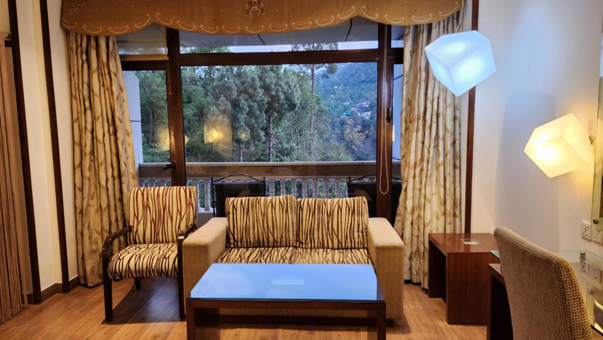 Hotel Royal Ark - Kasauli Exterior photo