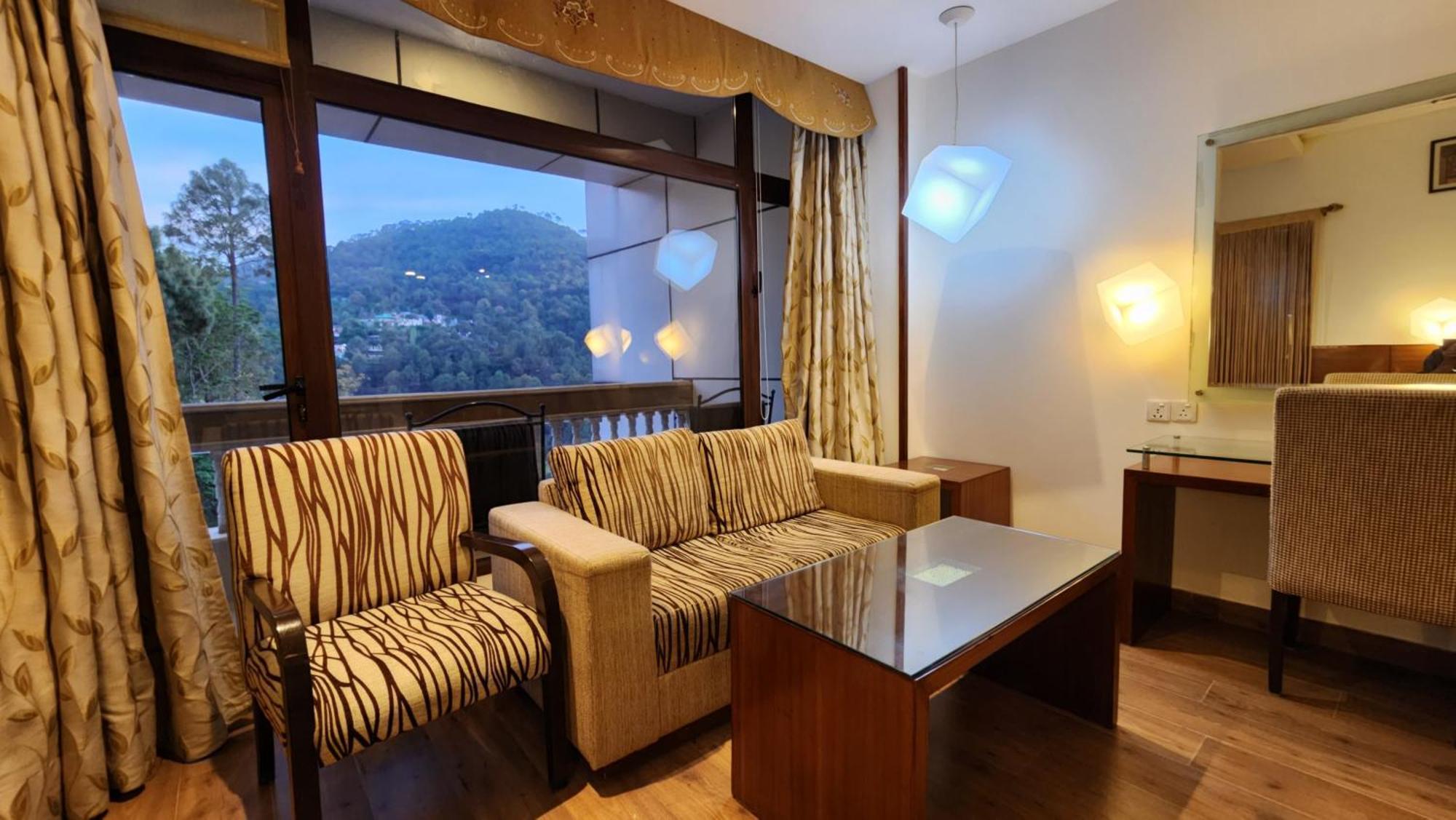 Hotel Royal Ark - Kasauli Exterior photo