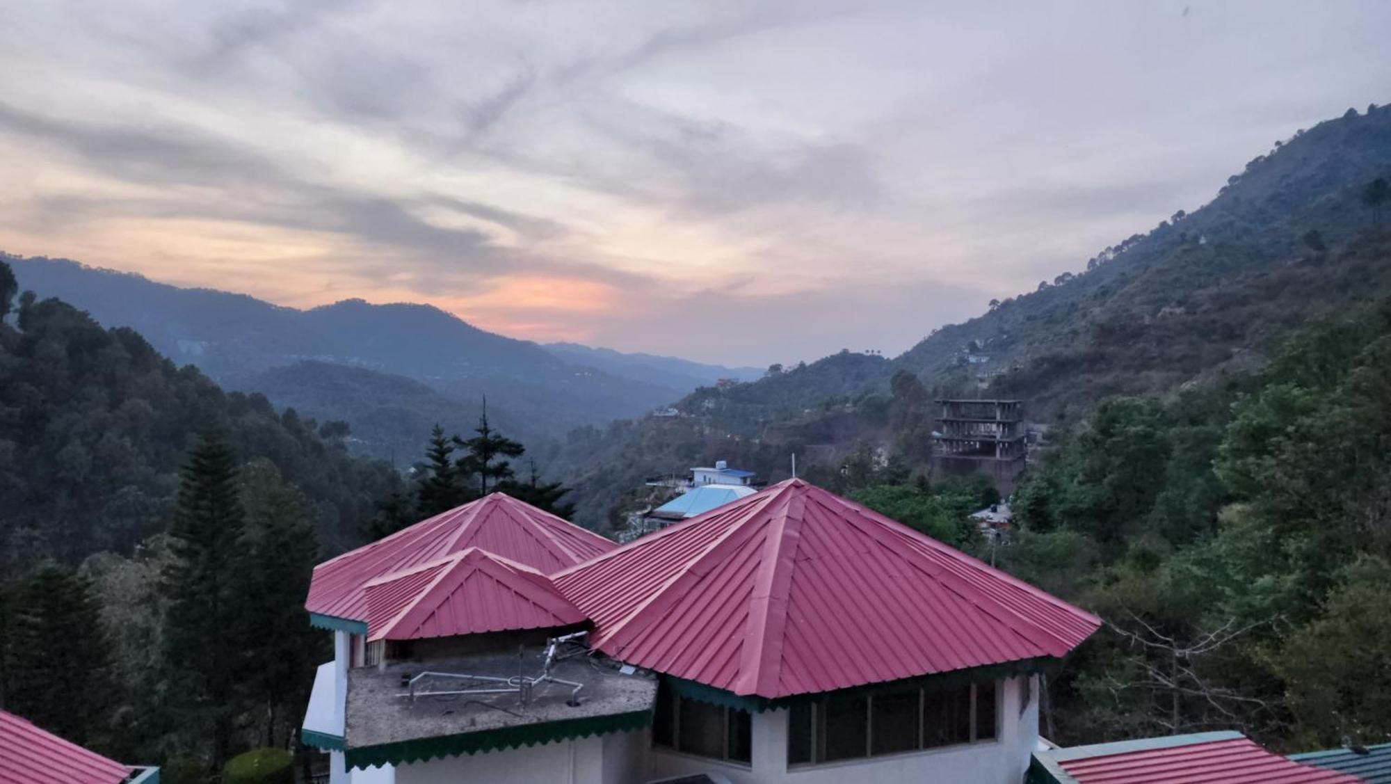 Hotel Royal Ark - Kasauli Exterior photo